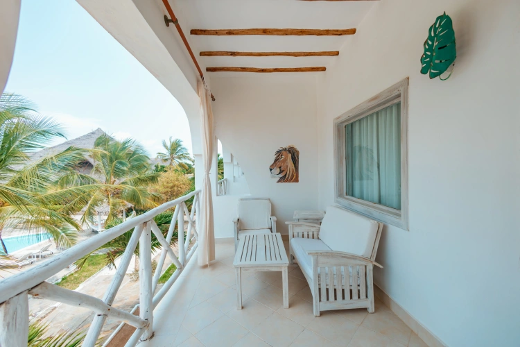 Deluxe Triple room with balcony and with view