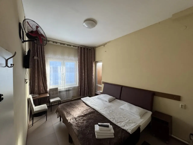 Avrora Hotel