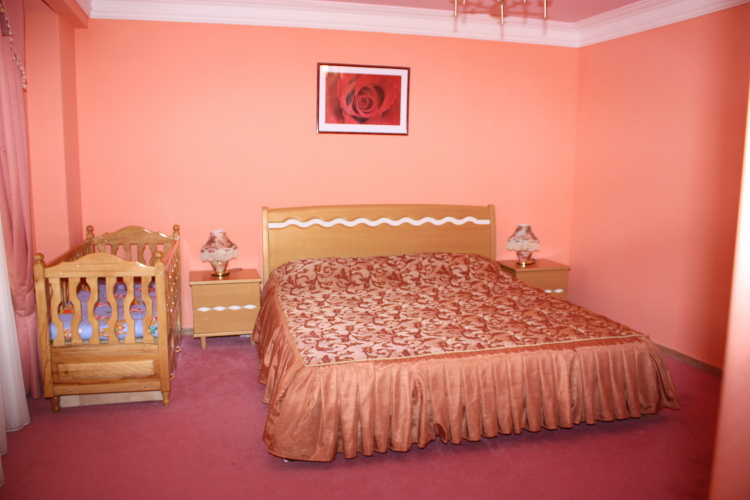 2 Bedrooms Suite with balcony