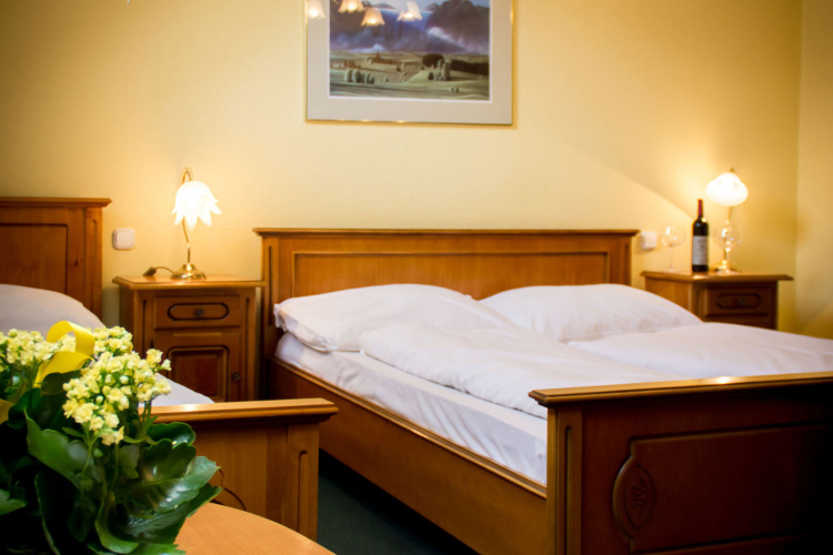 Standard Double room with city view