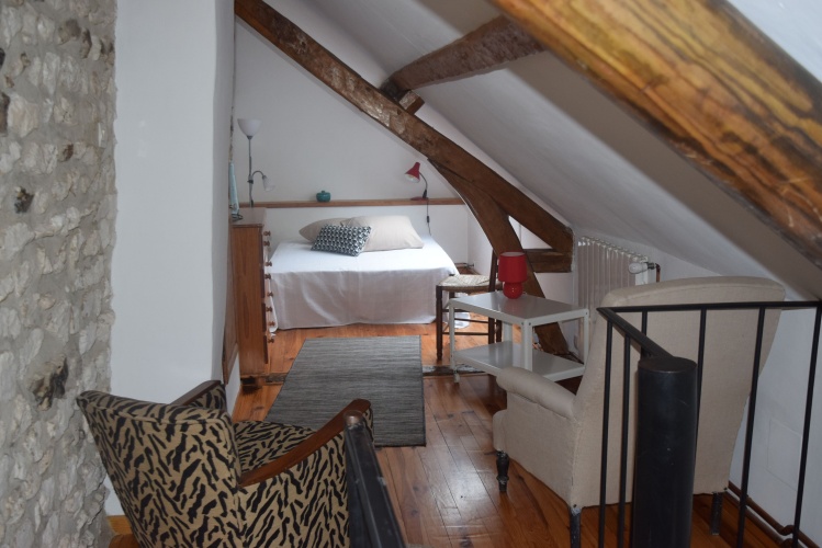 Classic Attic Cottage