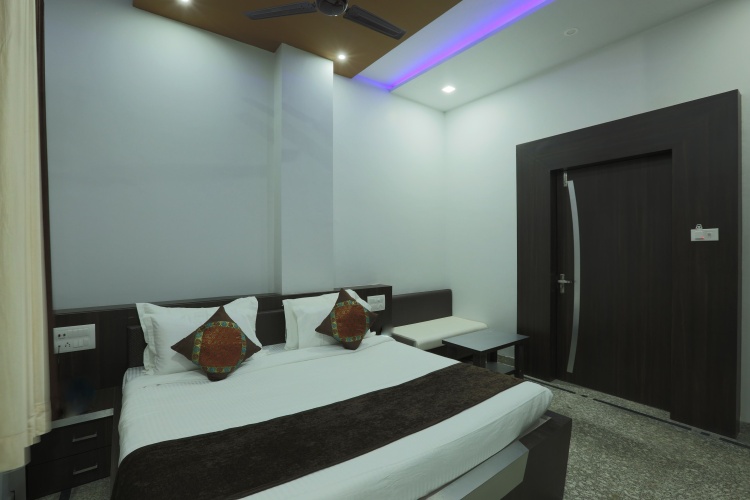 Deluxe Double room with view
