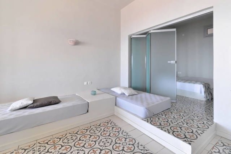 1 Bedroom Apartment with balcony and with sea view