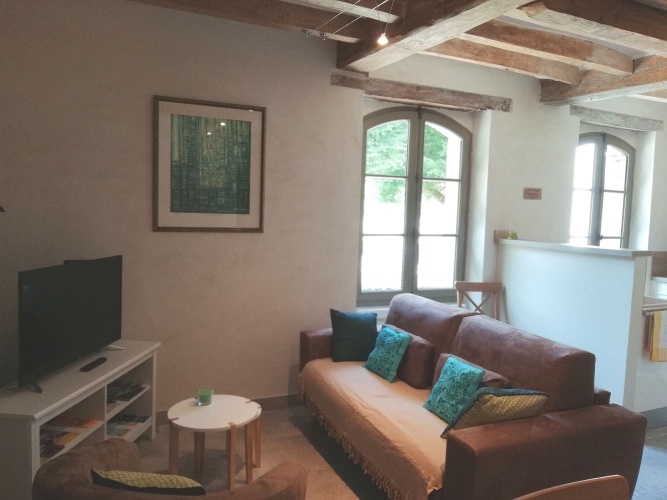 2 Bedrooms Cottage