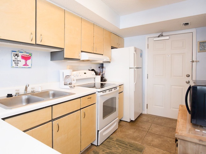3 Bedrooms Standard Double room with balcony and beachfront