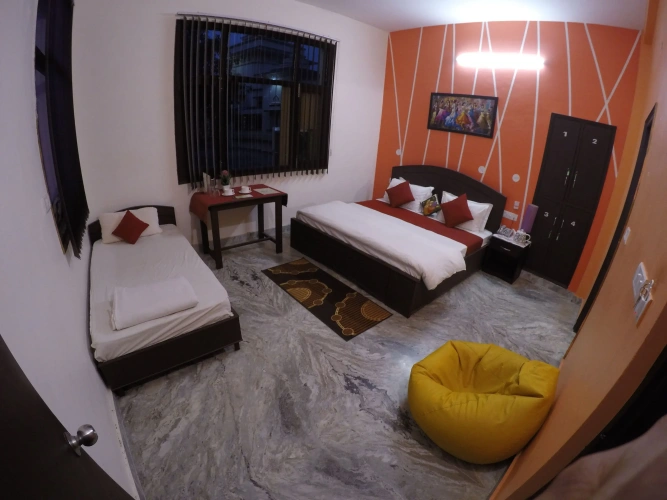 Economy Triple room