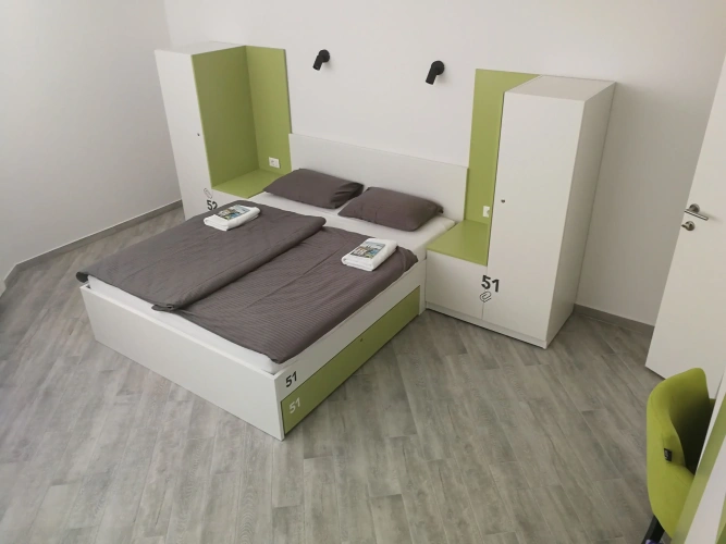 Standard Triple room