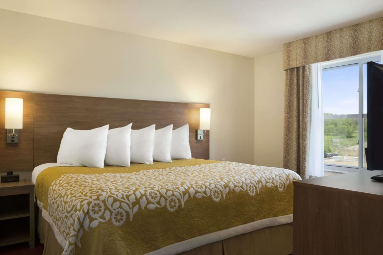1 Bedroom Double Suite