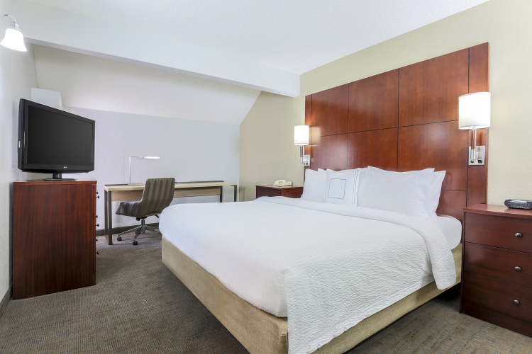 2 Bedrooms Suite