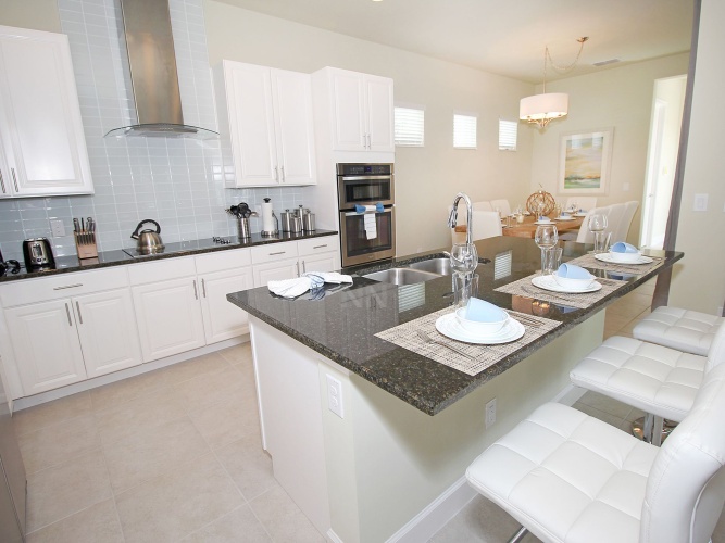 5 Bedrooms Luxury Cottage