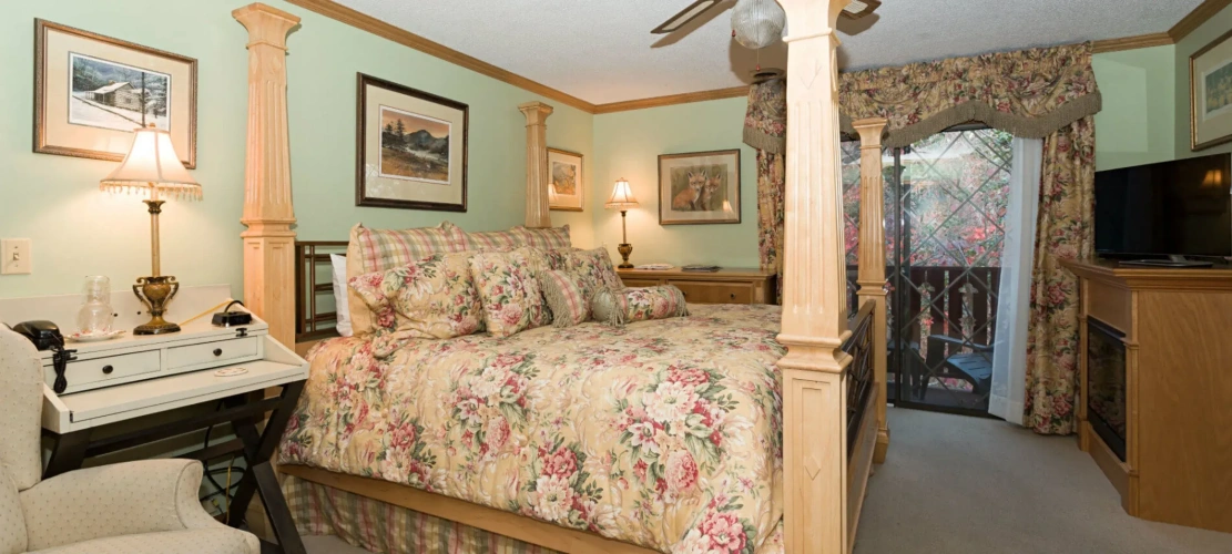 Standard room with sunrise view