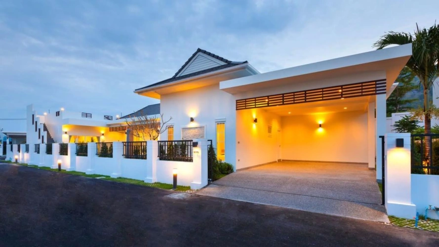 4 Bedrooms Deluxe Villa