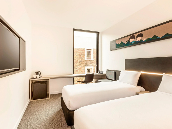 ibis Adelaide