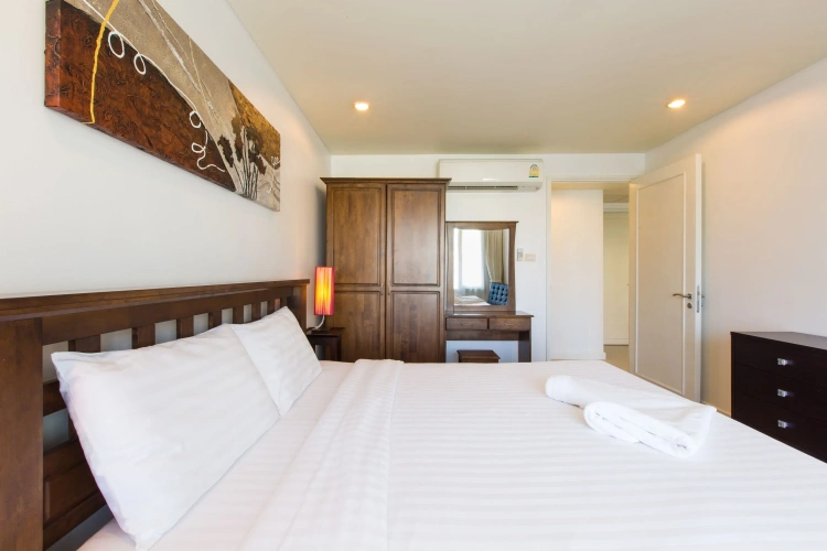 1 Bedroom Classic Double Apartment with pool view
