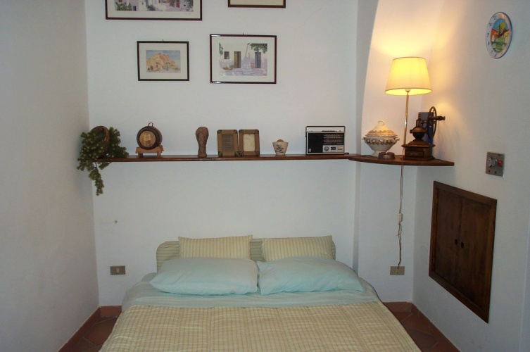 1 Bedroom Economy Studio with mountain view