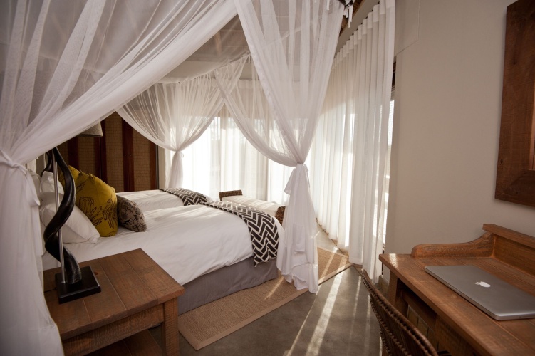 Standard Double Suite with river view