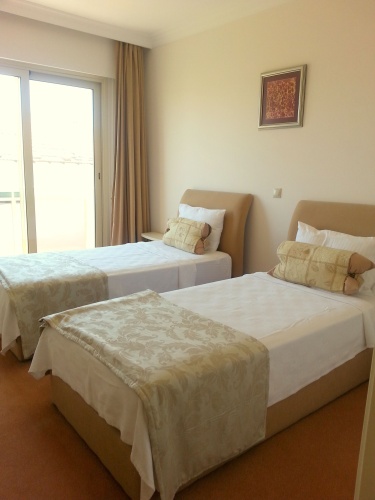 1 Bedroom Suite with balcony and with view