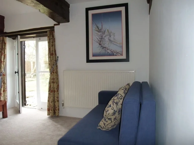 Luxury Double Basement room with garden view
