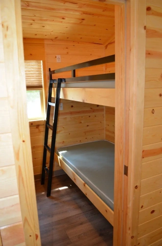 2 Bedrooms Cottage