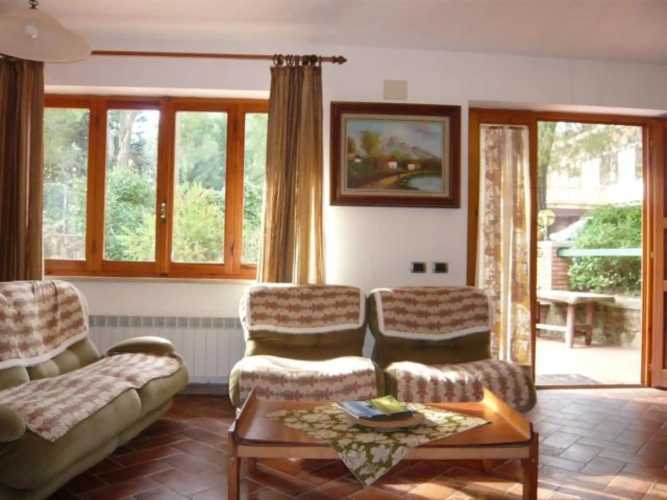 2 Bedrooms Villa