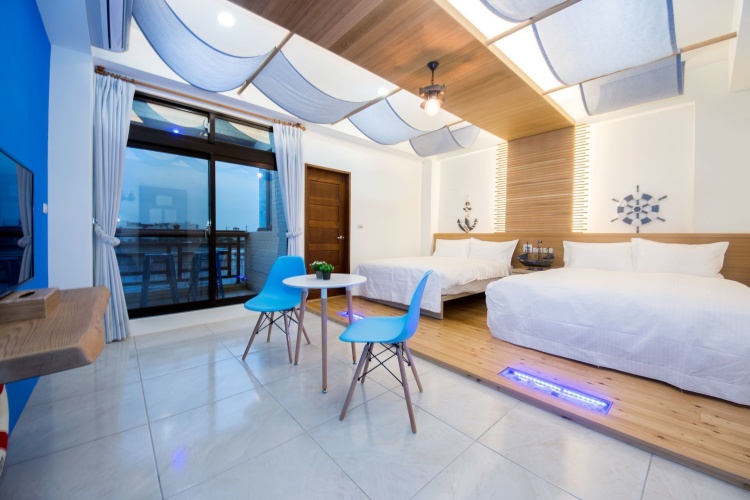 Deluxe Quadruple room