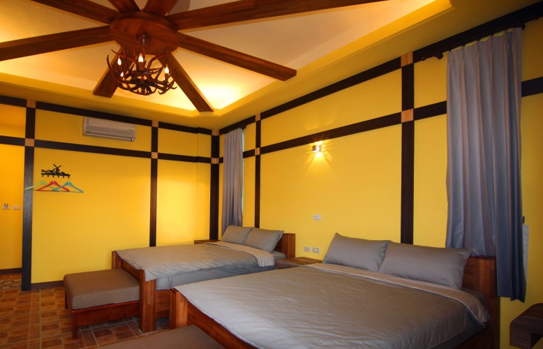 Standard Quadruple room