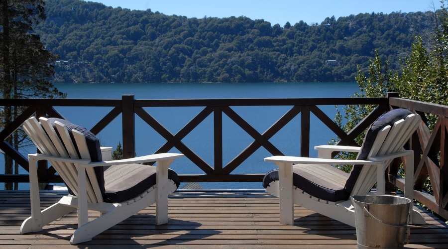 4 Bedrooms Deluxe Chalet with lake view