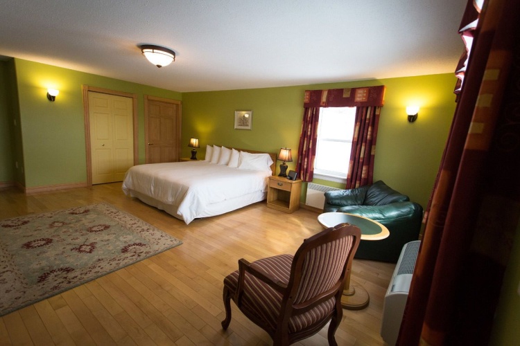 Double Suite