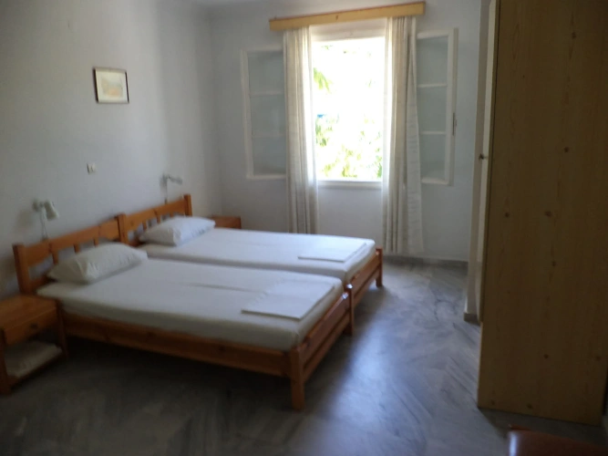 2 Bedrooms Quadruple Apartment