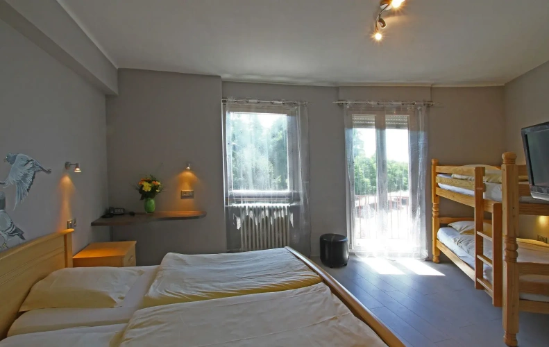 Standard Quadruple room