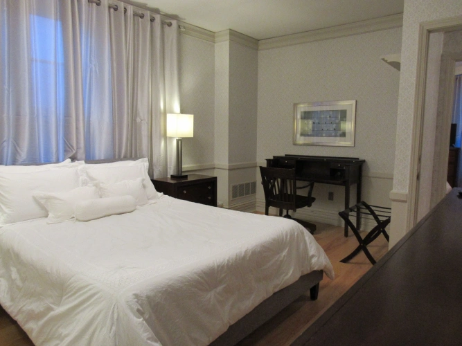 Double Suite