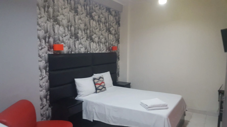 Luxury Suite