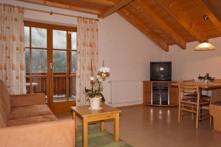 1 Bedroom Apartment with balcony