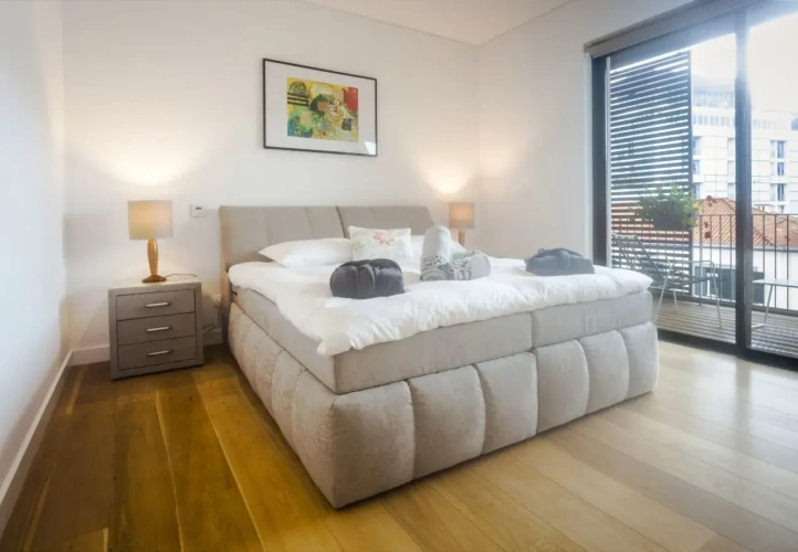 3 Bedrooms Apartment with city view