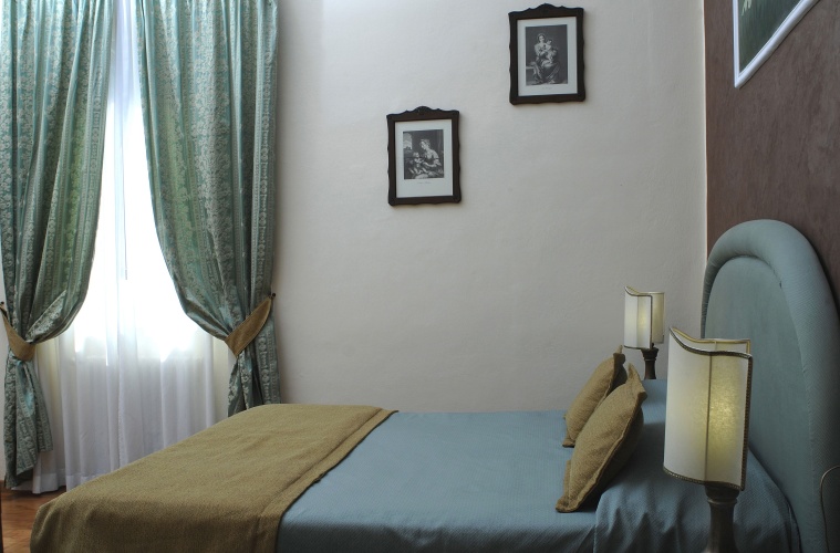 Standard Single room