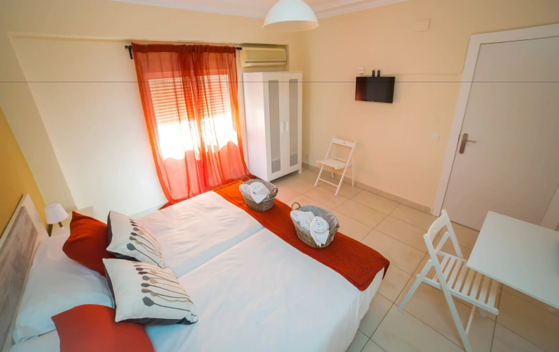 Standard Twin room