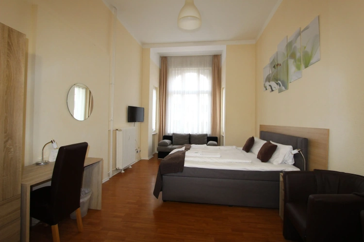 Standard Quadruple room