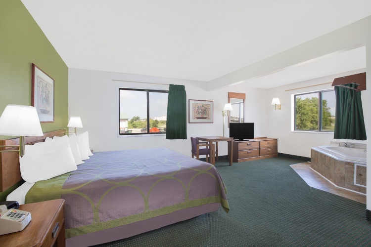 Deluxe Double Suite