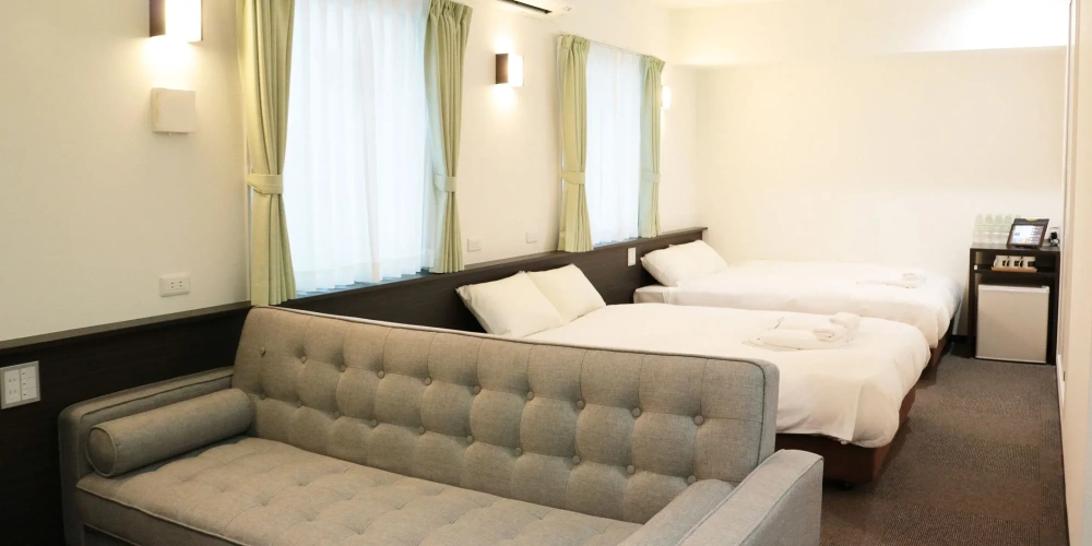 Deluxe Twin room