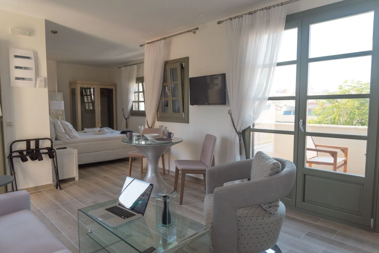Executive Suite