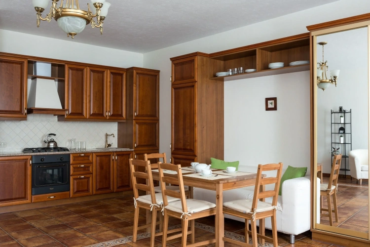 3 Bedrooms Cottage
