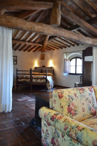 1 Bedroom Superior Suite with courtyard view