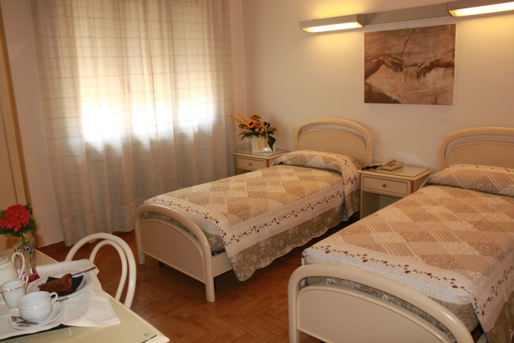 Standard Single room