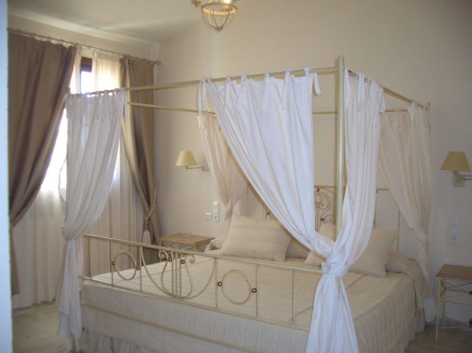 Suite with balcony