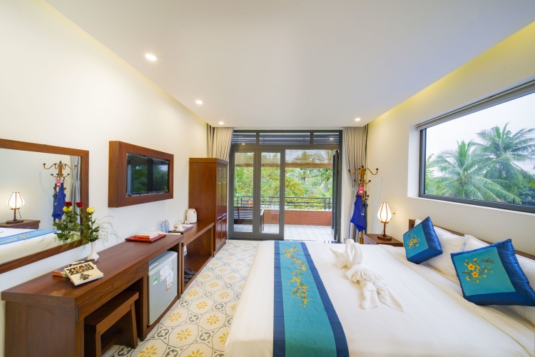 Deluxe Double room with balcony