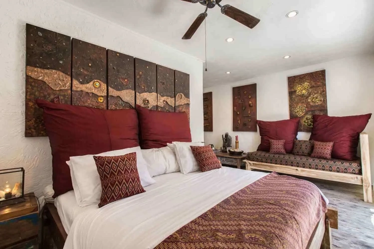 Standard Double room with courtyard view