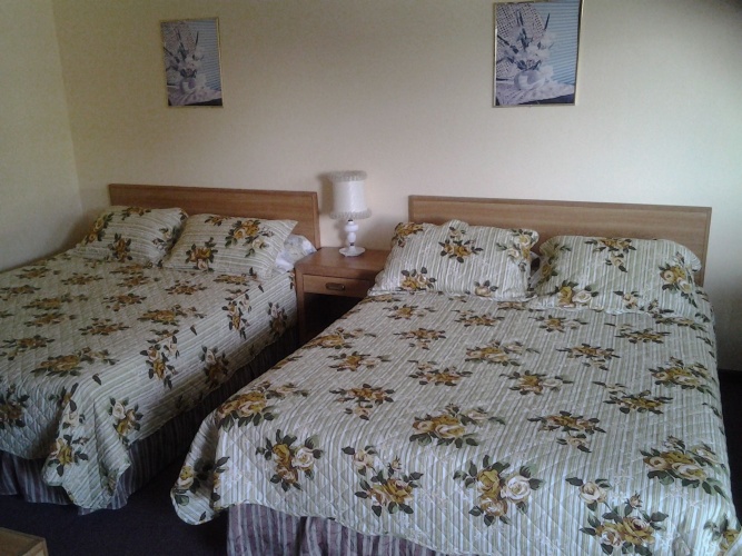 Classic Quadruple room