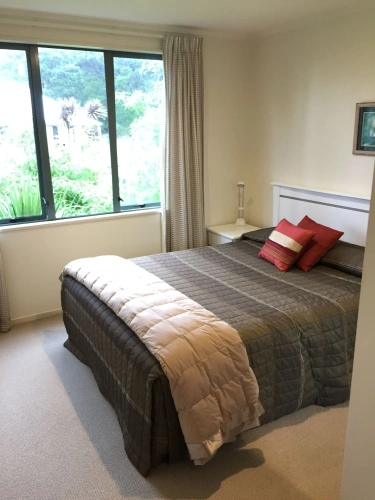 1 Bedroom Apartment with ocean view