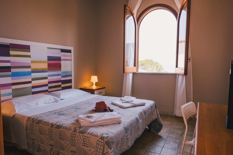 1 Bedroom Standard Double room with partial ocean view
