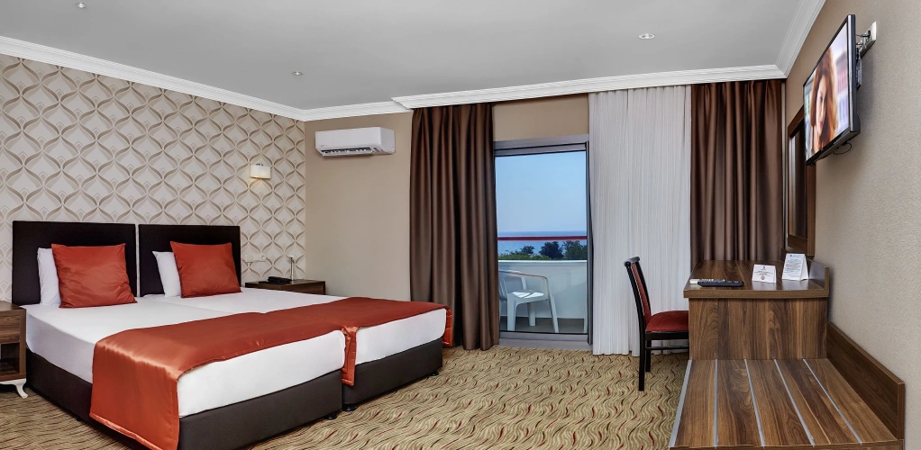 Superior room